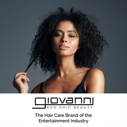 Giovanni Shampoing Ultra-Lissant 2Chic - Phyto-Kératine Brésilienne et Huile d'Argan Marocaine, Formule Anti-Frisottis, Noix de Coco, Beurre de Karité, Pro-Vitamine B5, Sans Danger pour Cheveux Colorés, Sans Parabènes - 710 ml