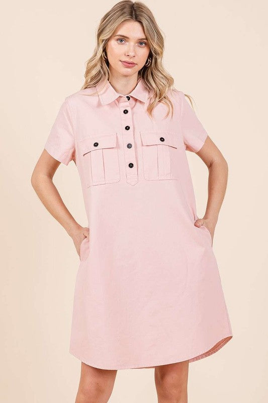 Nouvelle robe-chemise à manches courtes et col détaillé boutonnée pour femme – Chic, tendance, décontractée, unique, polyvalente et élégance classique