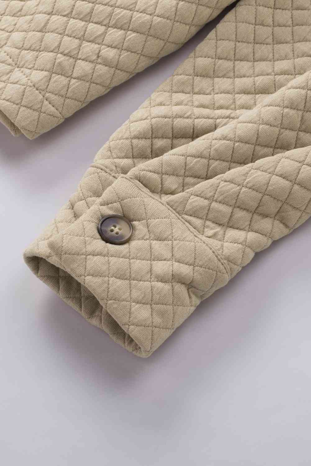 Veste boutonnée à col confortable, légère, de conception classique avec poches