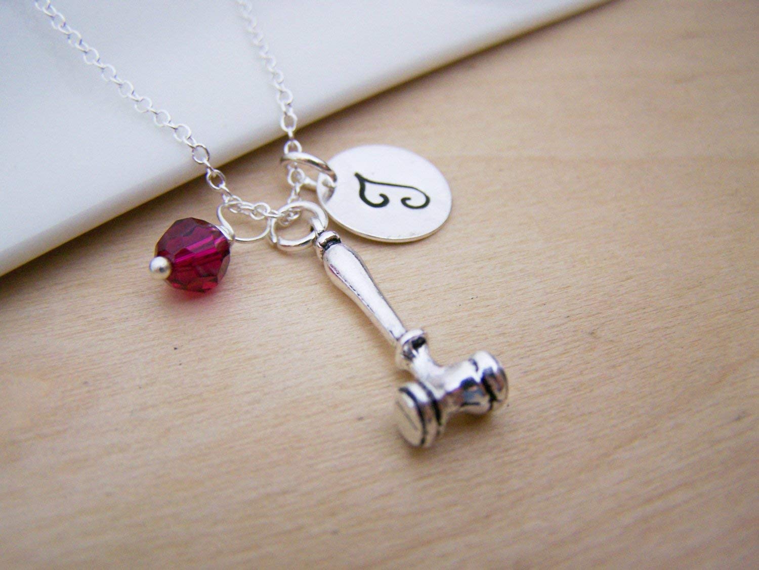 Collier Pendentif Marteau – Bijoux Personnalisés en Argent Sterling