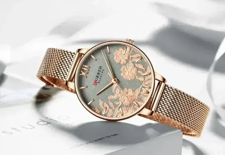 Montre FUCHSIA pour femme (Modèle 551225) – Montre Élégance Romantique