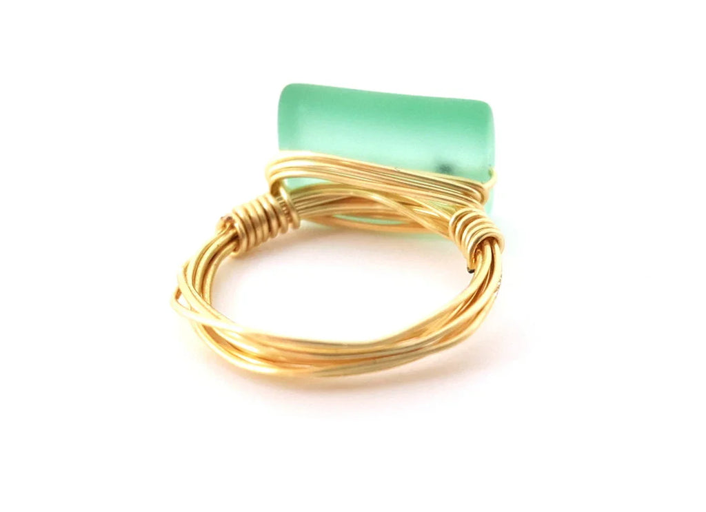 Bague en verre de mer aigue-marine - Bague en fil d'or enroulé - Taille de bague 6