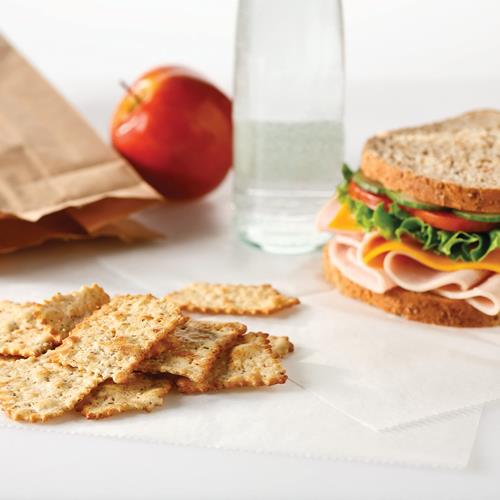 Biscuits salés Ritz Toasted Chips saveur légumes, idéal pour vos soirées, 230 g