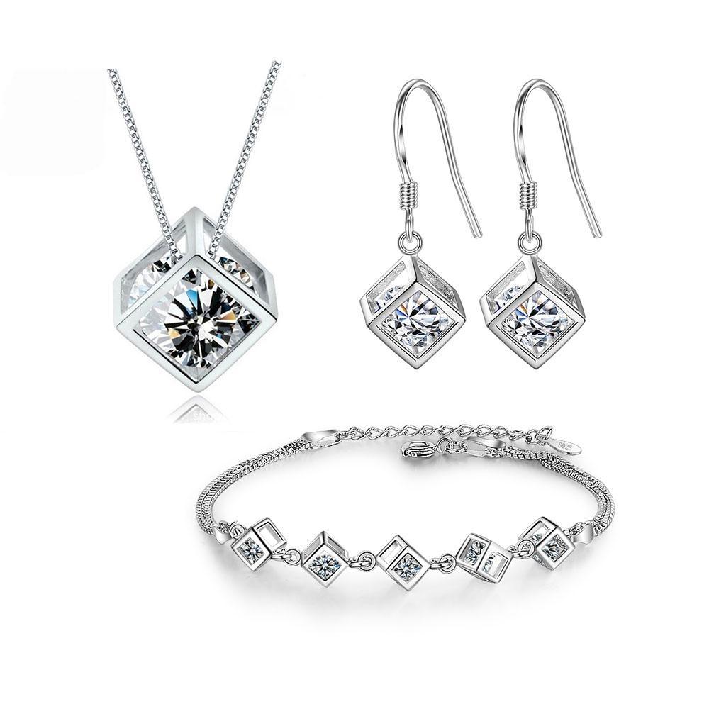 Nouveaux bijoux de luxe estampillés couleur argent Zircon élégant collier, boucles d'oreilles et bracelet en forme de cube carré pour femmes