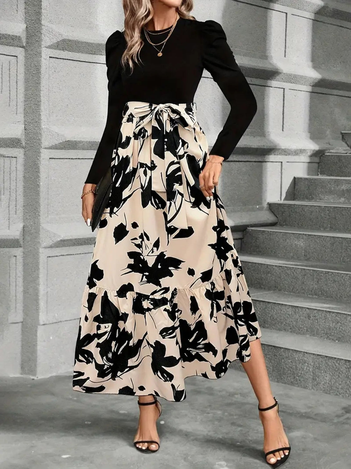Robe Midi Imprimée Tendance à Col Rond et Manches Longues – Élégante et Tendance pour Femme