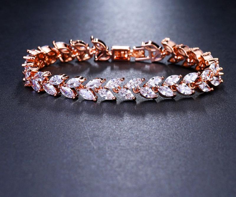 Bracelet de luxe en diamant brillant, breloque tendance, zircon cubique blanc AAA, quatre couleurs, feuille, bijoux pour femme, élégant cadeau de mariage et de fête