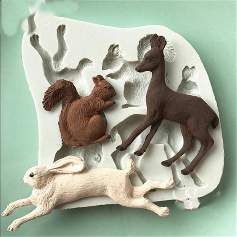 Moule en silicone 3D Lapin Écureuil Faon Lapinou Fondant Gâteau Chocolat Savon Moule Outil Cupcake Accessoires de Cuisine Dessert Appareil Forme Écureuil Faon Lapinou Moule à Glaçons en Silicone Moule à Fondant en Silicone Moule à Chocolat Moule à Savon