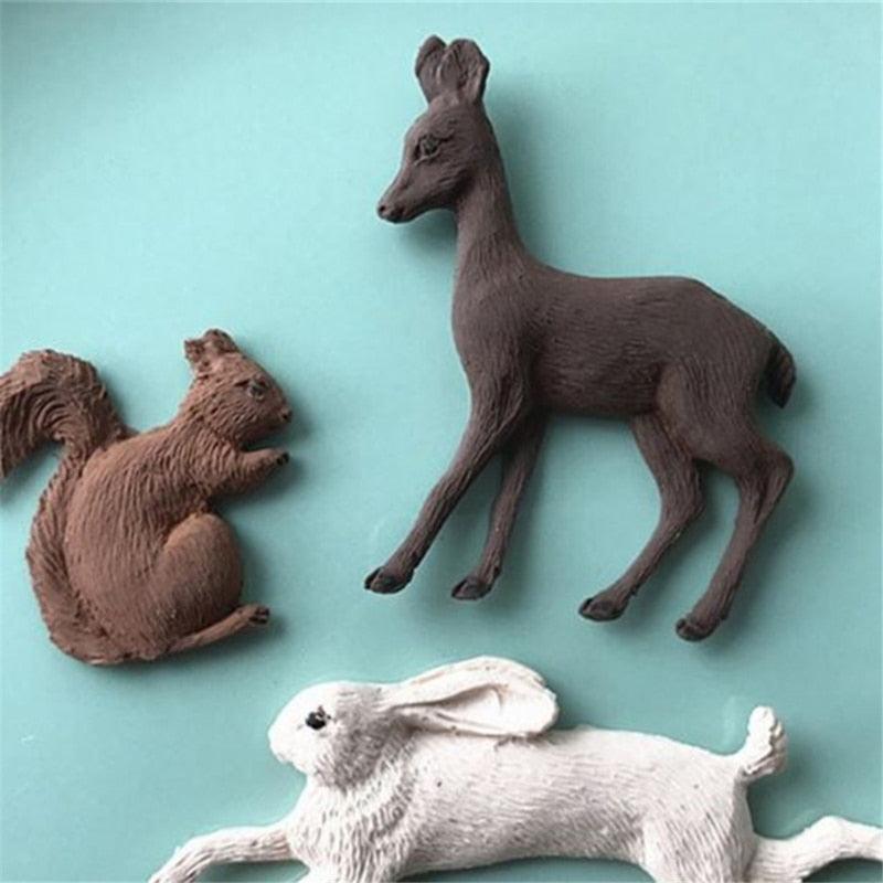 Moule en silicone 3D Lapin Écureuil Faon Lapinou Fondant Gâteau Chocolat Savon Moule Outil Cupcake Accessoires de Cuisine Dessert Appareil Forme Écureuil Faon Lapinou Moule à Glaçons en Silicone Moule à Fondant en Silicone Moule à Chocolat Moule à Savon