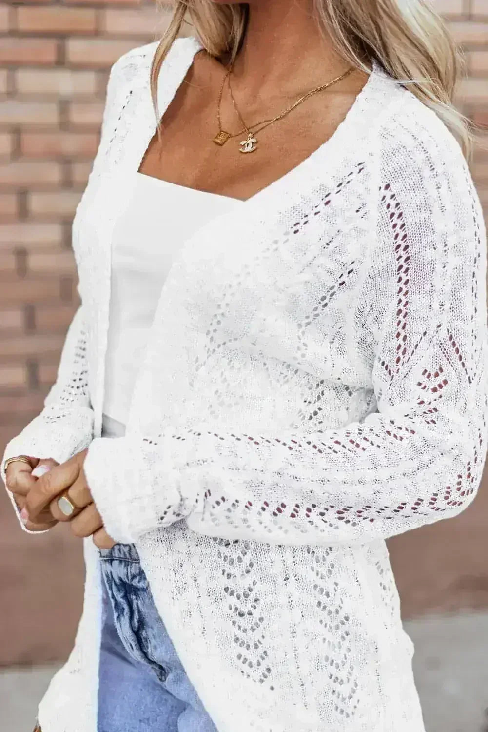 Cardigan blanc en maille ajourée – léger et lavable en machine | Femstylo