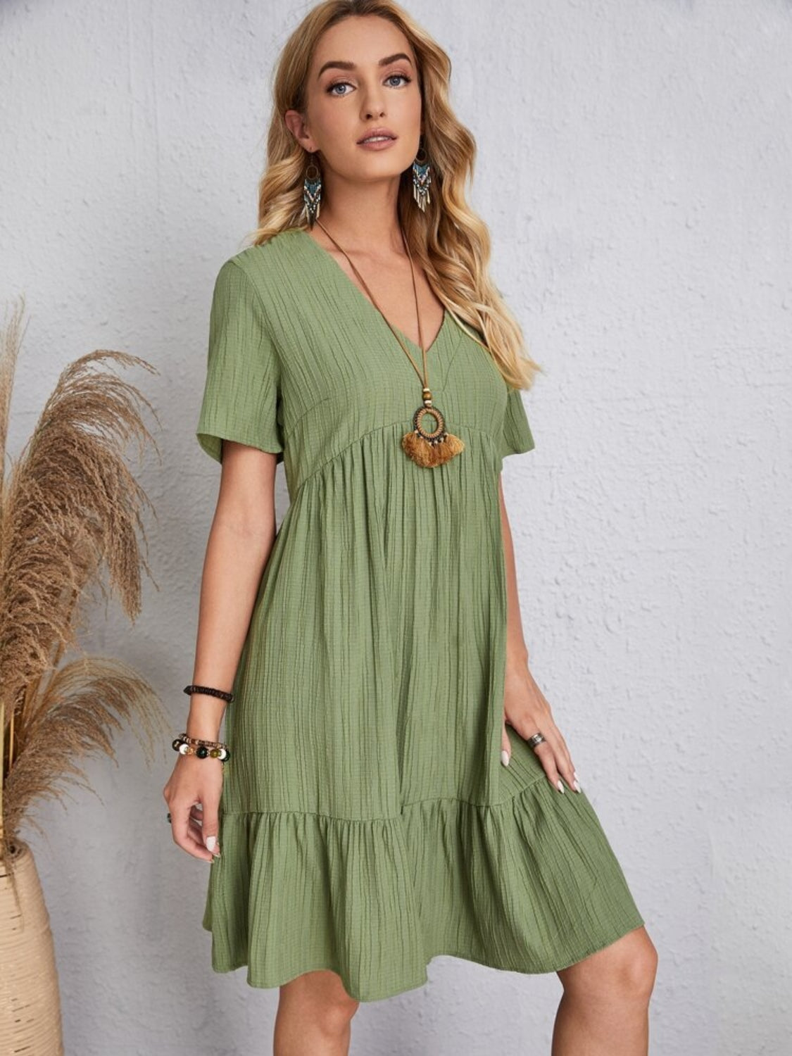 Robe Classique Col V Manches Courtes Décontractée et Confortable pour Femmes