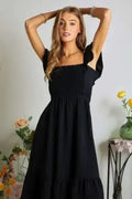 Robe smockée à encolure carrée et manches volantées - Féminine et séduisante | Femstylo