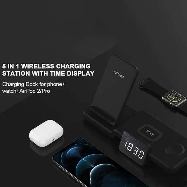 Chargeur sans fil 4-en-1 avec horloge numérique LED