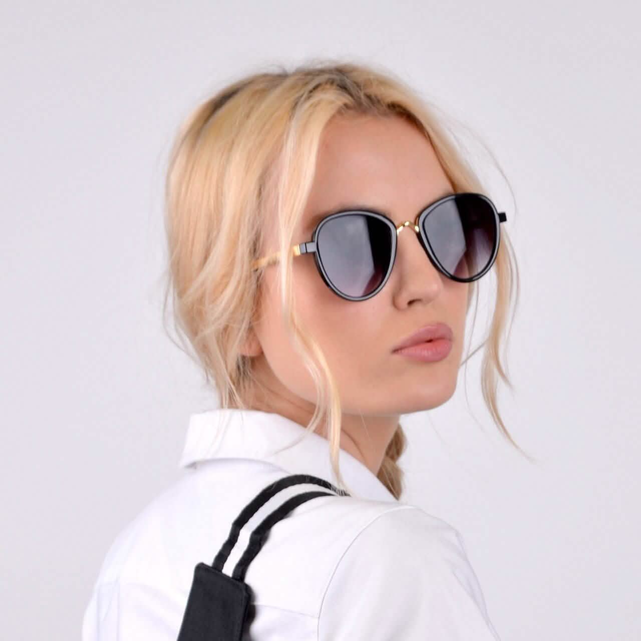 Lot de 4 : Lunettes de soleil unisexes assorties