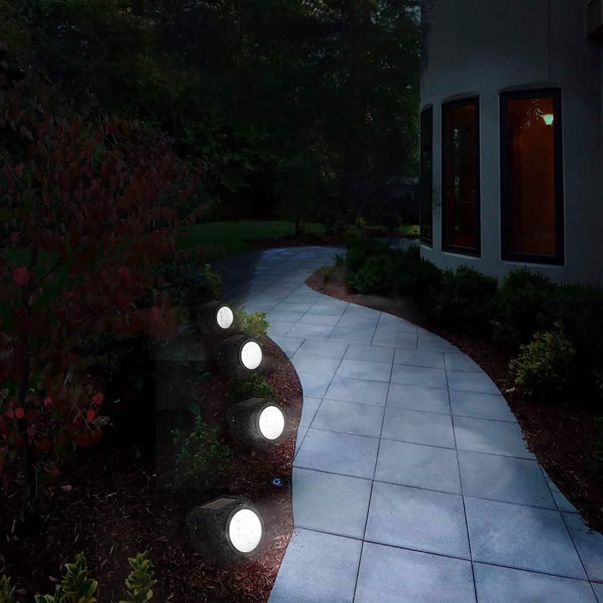 Lot de 4 : Lampes solaires LED d'extérieur effet rocher