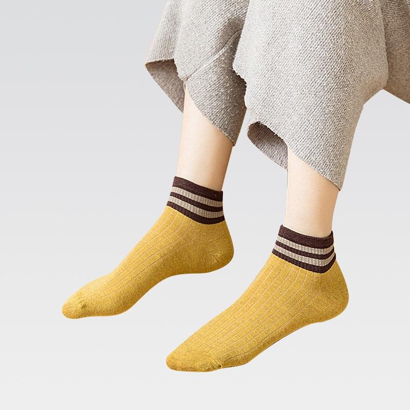 Lot de 4 paires de chaussettes fantaisie en coton antidérapant, invisibles, pour femme, motif cœur brodé, printemps, décontractées et amusantes