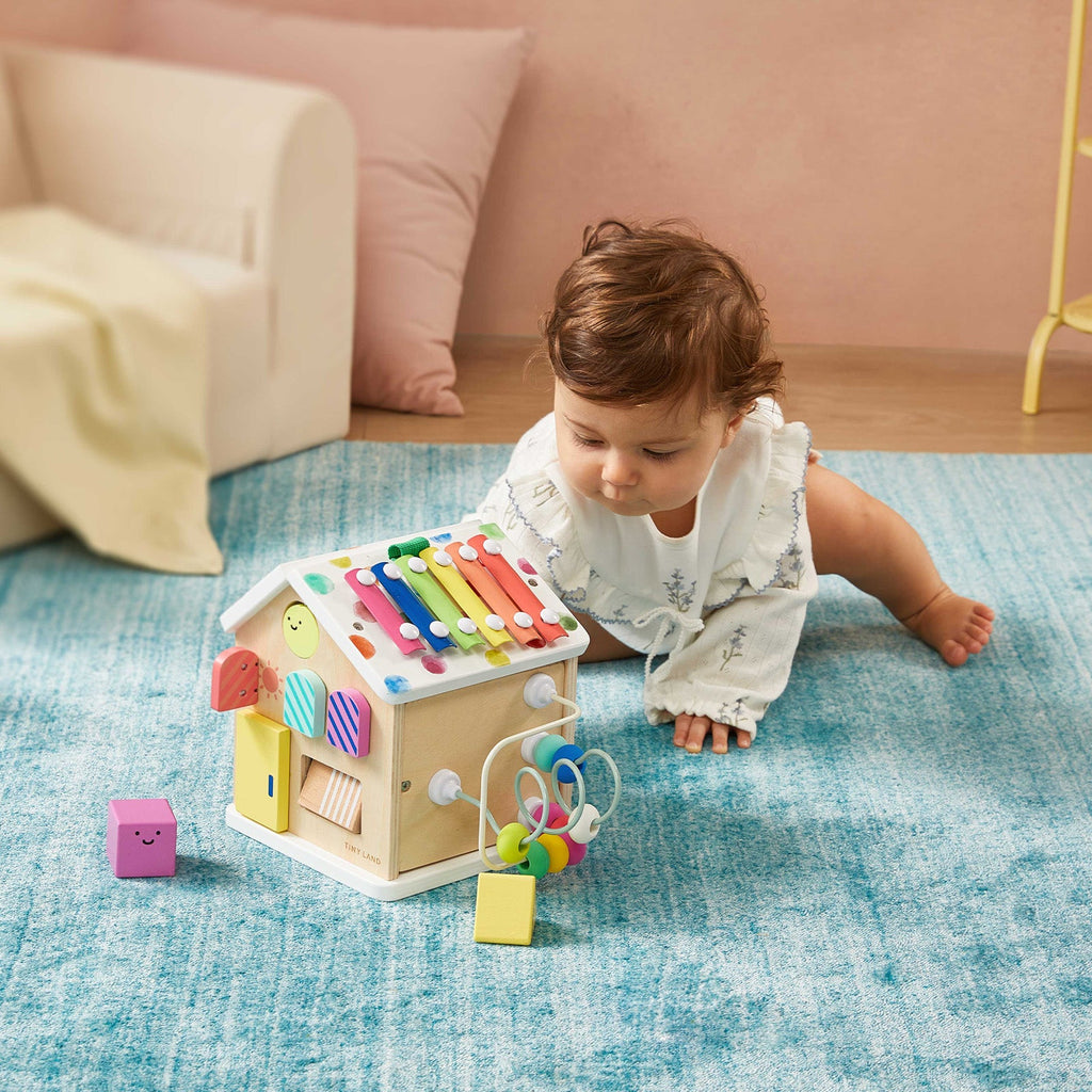 Cube d'activités Tiny Land® La maisonnette - Arc-en-ciel