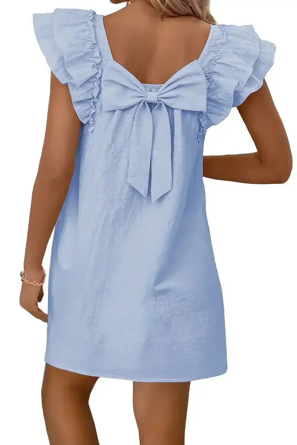 Robe Courte Rose Clair Texturée à Manches Volantes, Col Carré et Nœud au Dos