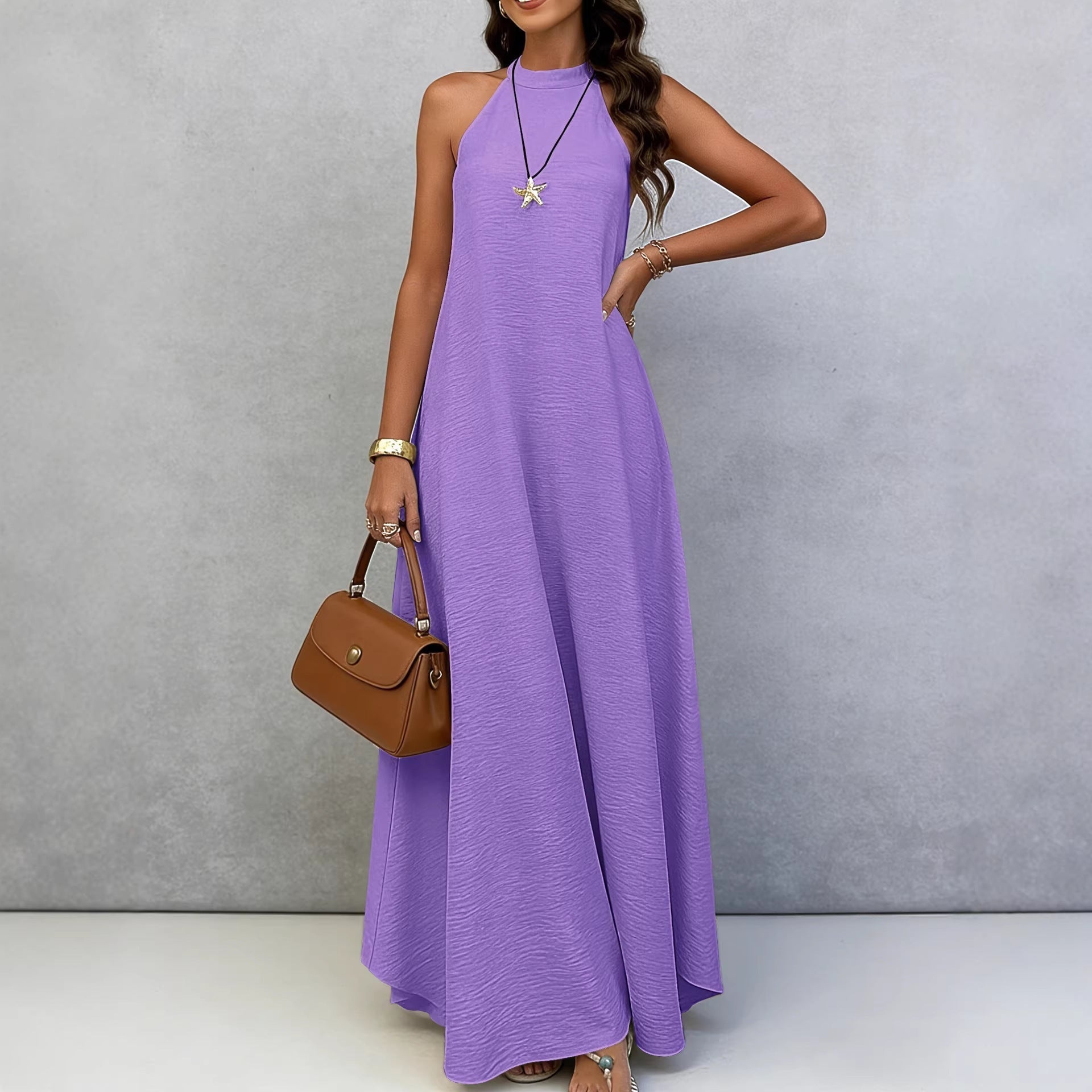 Robe longue sans manches et fluide en crêpe de soie glacée pour femme