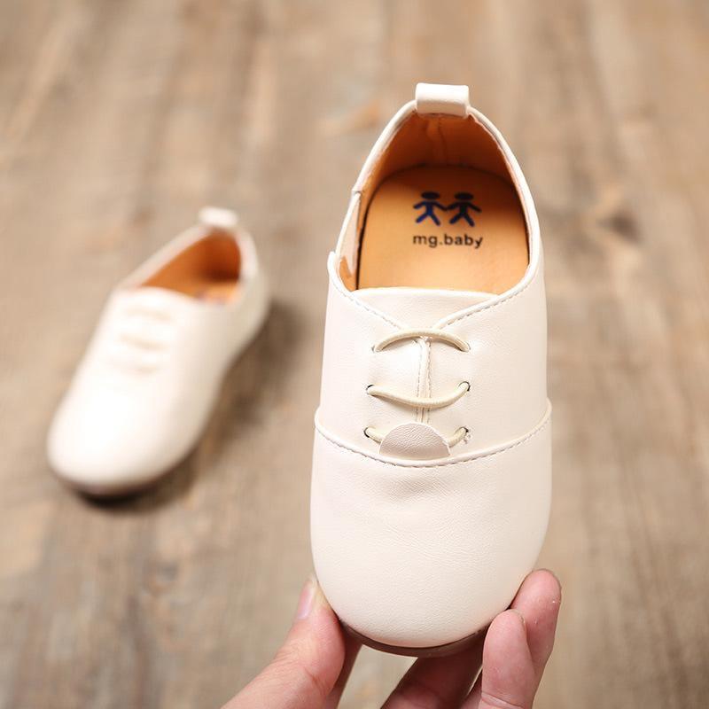 Chaussures en cuir de luxe pour enfants printemps et automne Chaussures durables pour garçons et filles Chaussures décontractées pour premiers pas