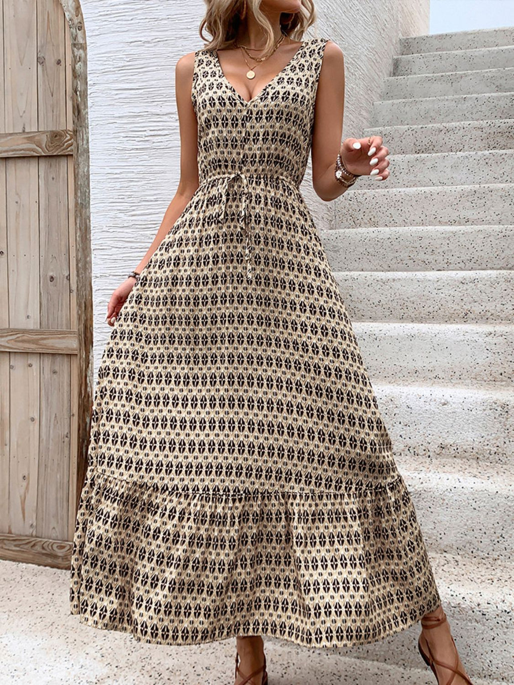 Robe midi vintage imprimée à col en V, nouée à la taille, légère, tendance et élégante pour femme