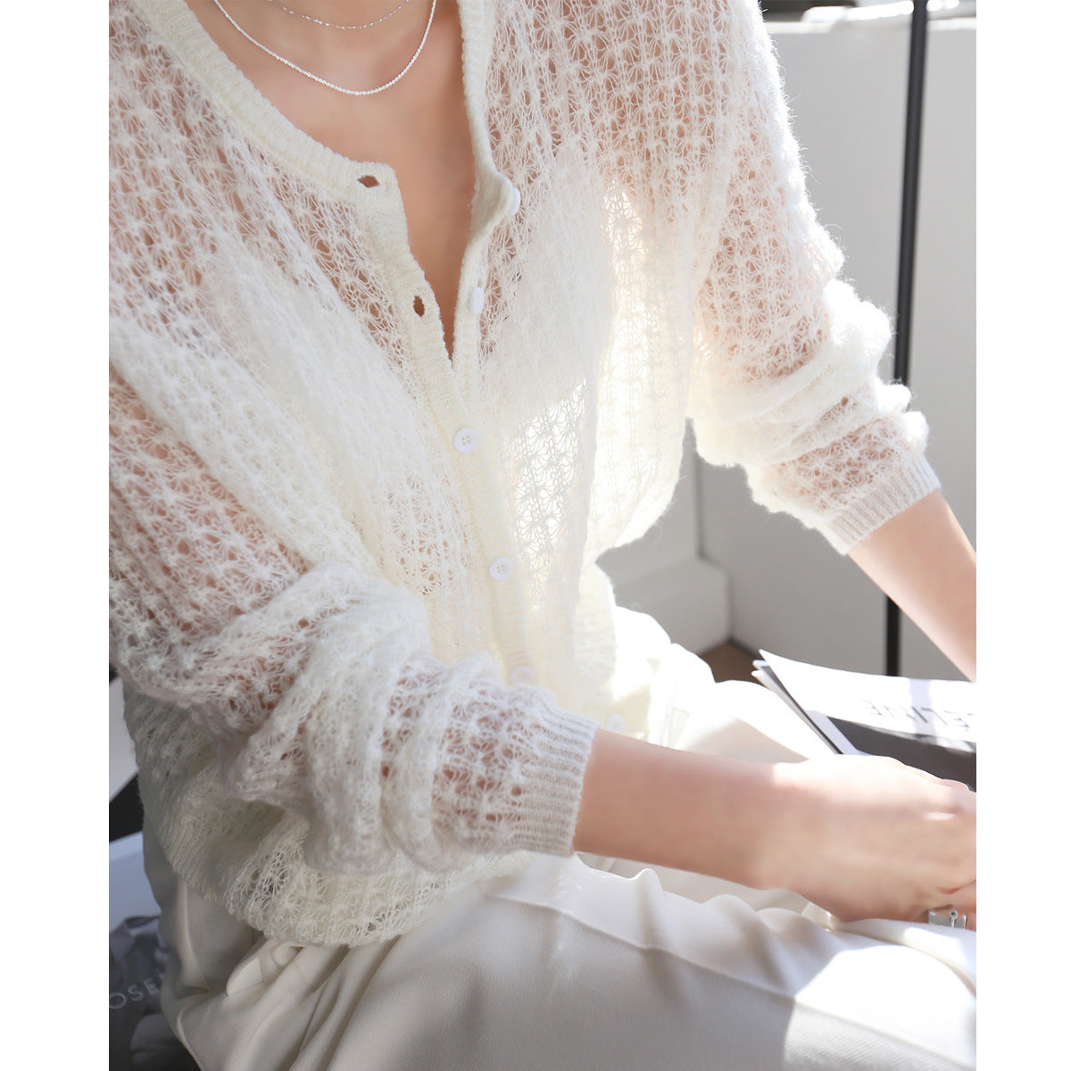 Cardigan en mohair au crochet pour femme