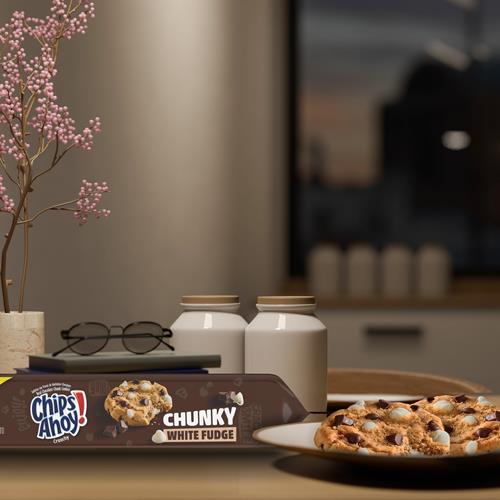 Biscuits aux brisures de chocolat et fudge blanc épais Chips Ahoy!, format familial, 510 g