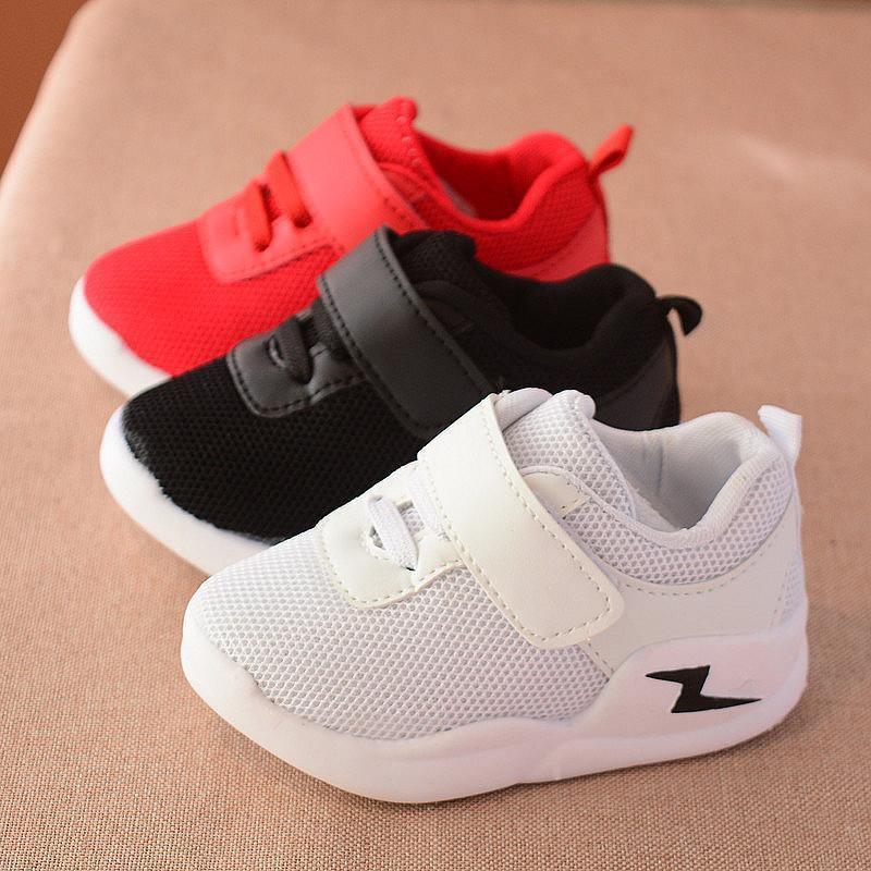 Chaussures de sport pour enfants Garçon Semelle souple Antidérapantes Chaussures pour bébé pour l'école 0-1-3 ans Printemps et Automne