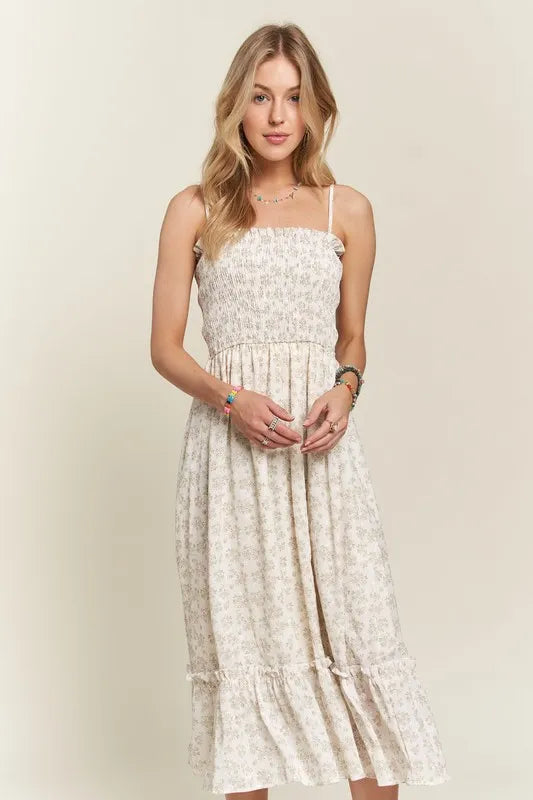 Robe caraco froncée à imprimé floral et ourlet volanté pour femme – Robe caraco fluide froncée à imprimé floral d'inspiration bohème avec ourlet volanté et ludique