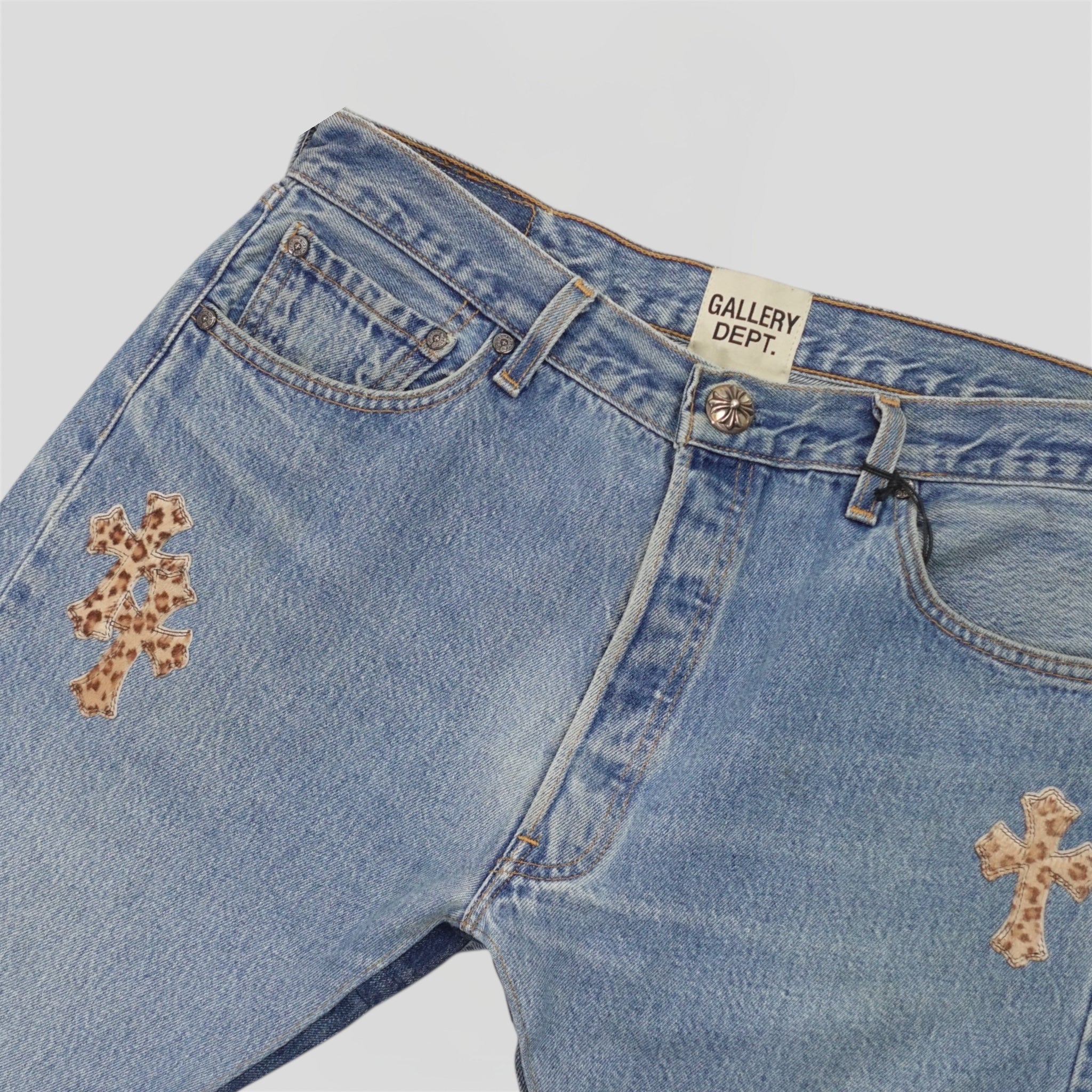 Jean Chrome Hearts X Gallery Dept. à écusson léopard