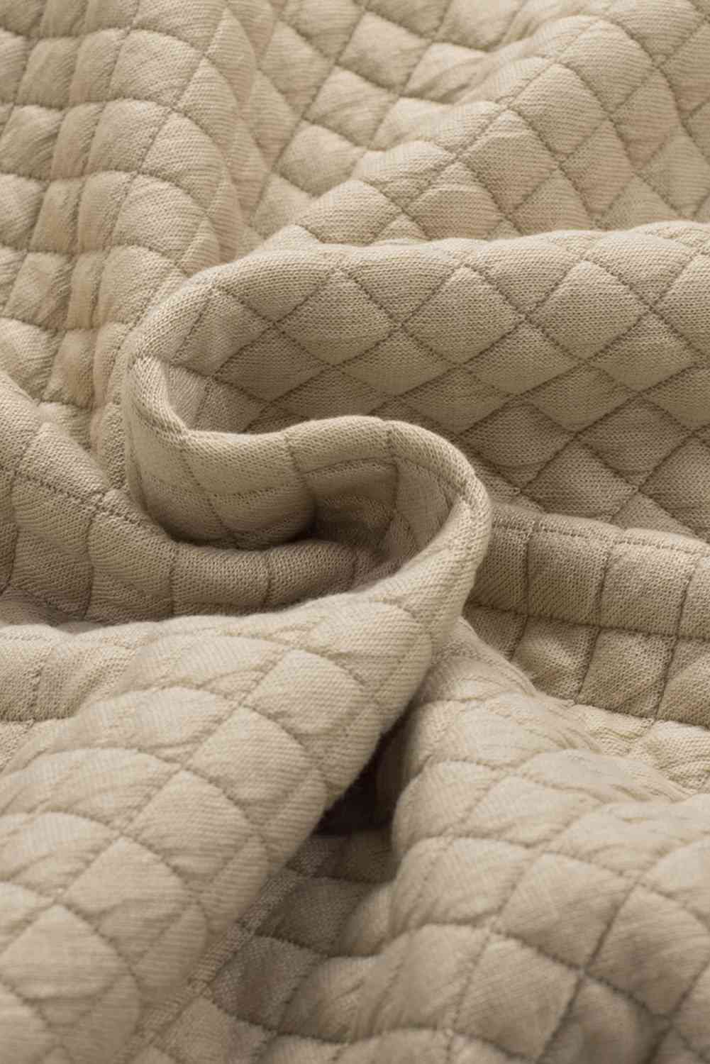 Veste boutonnée à col confortable, légère, de conception classique avec poches