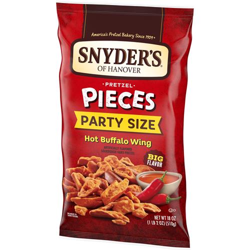 Morceaux de Bretzels Snyders Of Hanover, Ailes de Poulet Buffalo Chaudes, Format Fête, 510 g