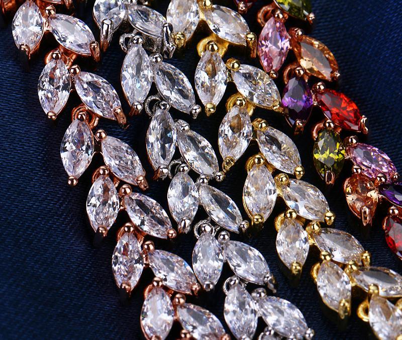 Bracelet de luxe en diamant brillant, breloque tendance, zircon cubique blanc AAA, quatre couleurs, feuille, bijoux pour femme, élégant cadeau de mariage et de fête