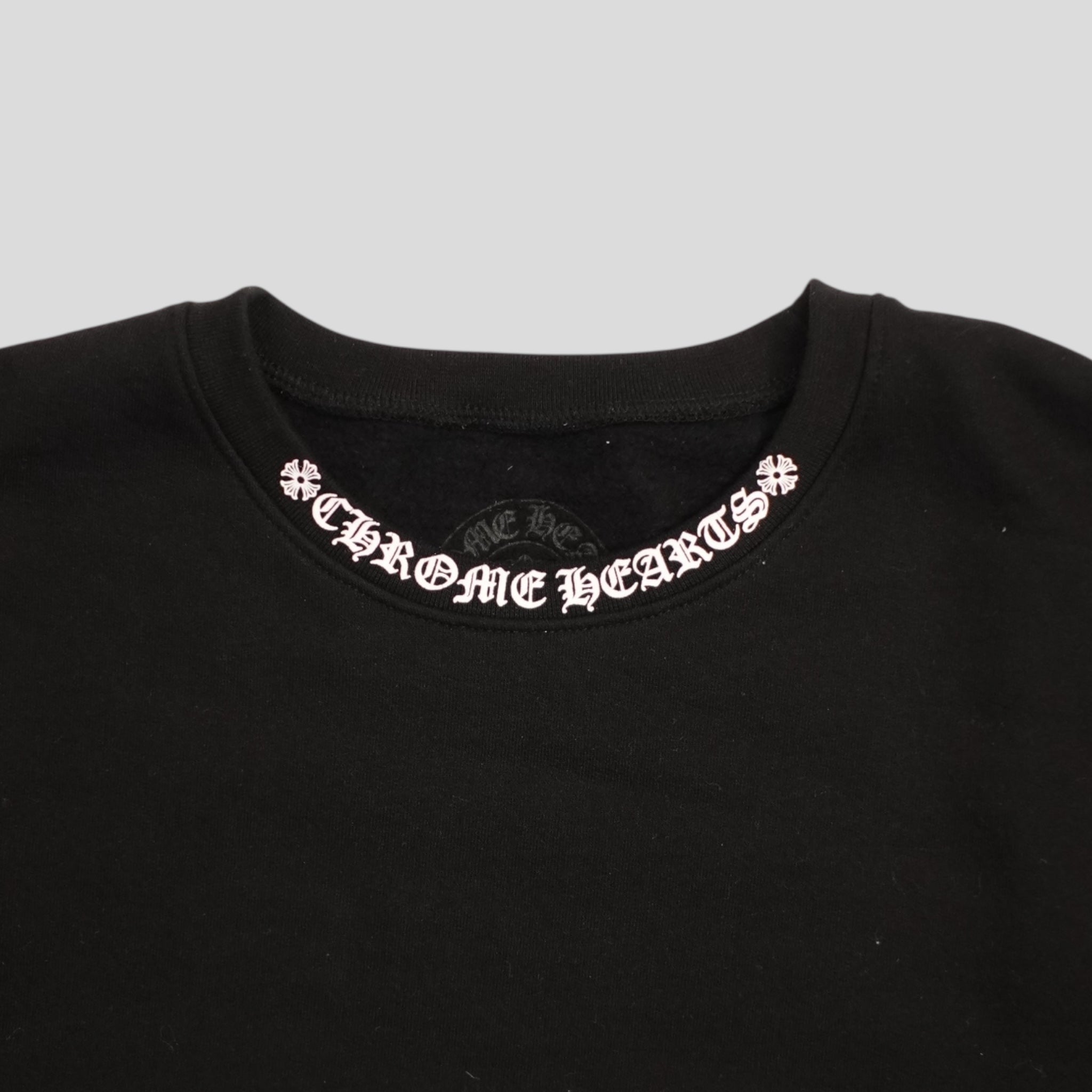SWEAT-SHIRT RAS DU COU CHROME HEARTS AVEC LOGO SUR LA NUQUE - NOIR