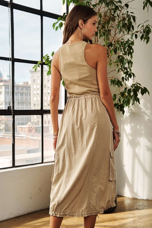 Robe Lavée Sans Manches avec Cordon de Serrage pour Femmes – Robe Décontractée, Élégante, Confortable, Polyvalente, Chic Sans Effort pour le Quotidien