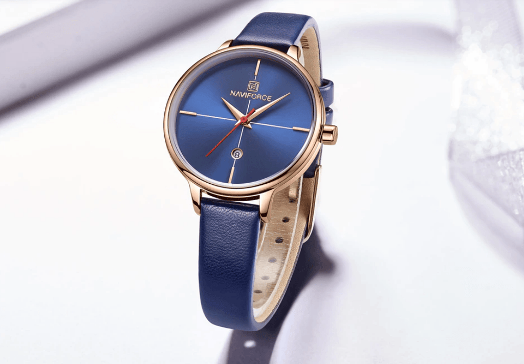 Montre de Luxe Femme avec Bracelets en Cuir Boîtier en Acier Brillant Verre Anti-rayures Design Unique Cadeau Parfait