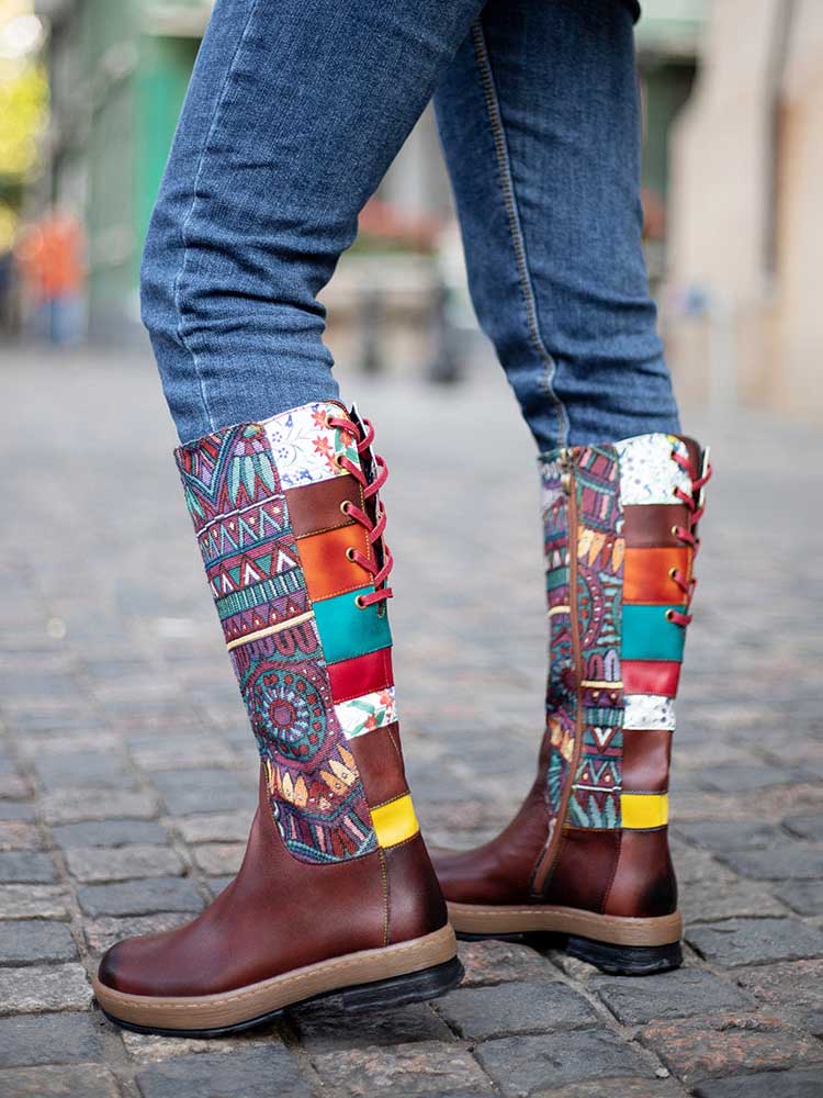 Bottes hautes à motif d'épissure en cuir style bohème