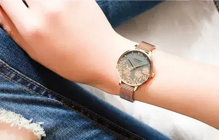 Montre FUCHSIA pour femme (Modèle 551225) – Montre Élégance Romantique