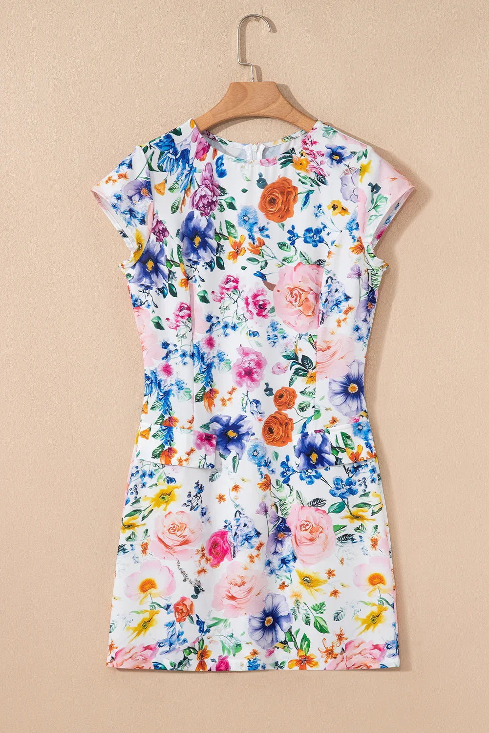Mini-robe bleu ciel à manches courtes et imprimé floral éclatant
