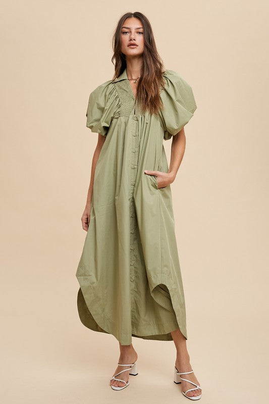 Robe midi smockée à manches bouffantes – Détails smockés féminins, manches bouffantes et longueur midi pour un look tendance et élégant