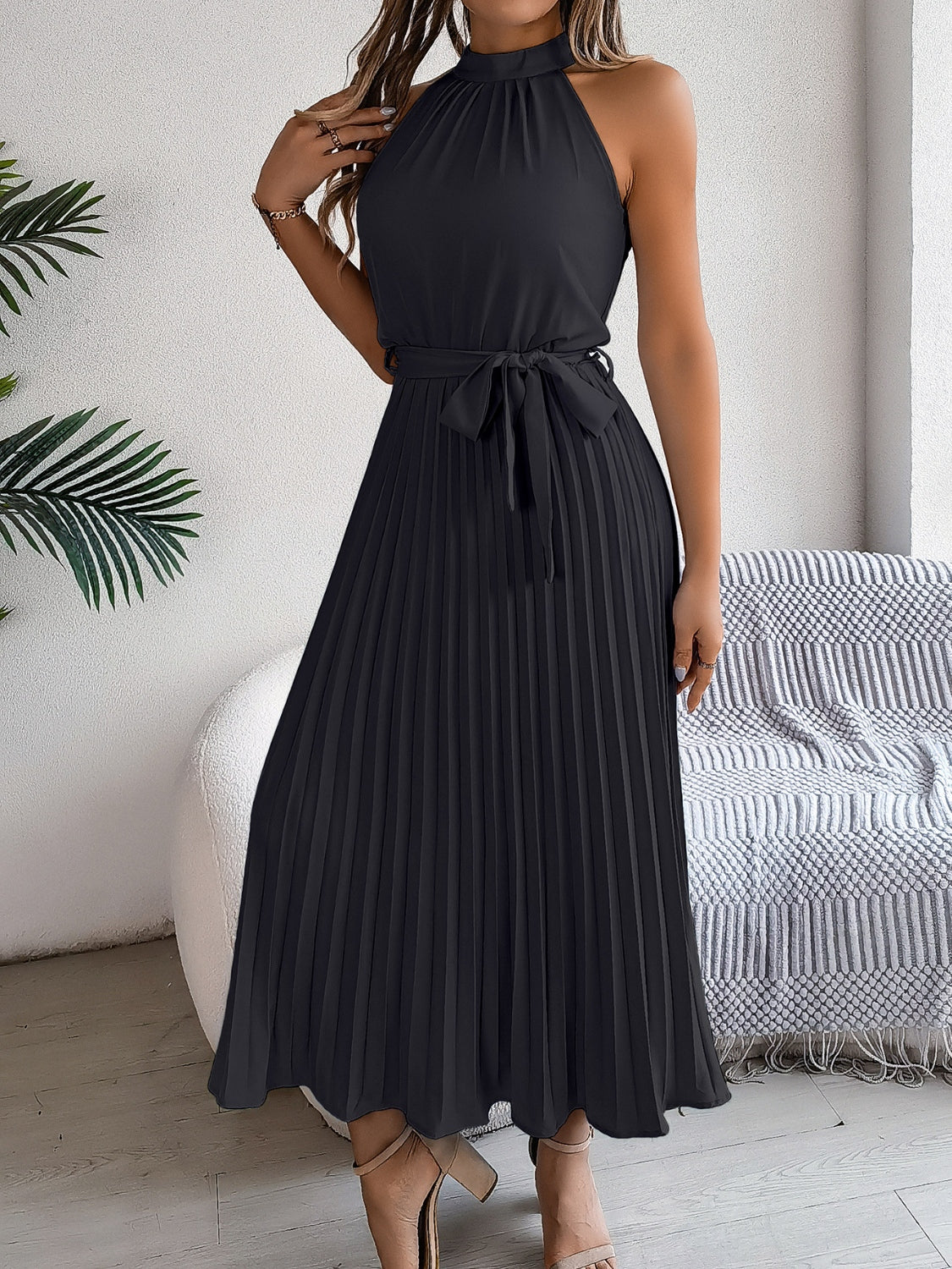 Jolie Robe Midi Rose sans Manches Élégante & Fluide pour Filles Magnifique Design