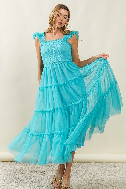 Robe midi étagée en tulle à volants pour femme – Design à volants aérien, élégant et romantique avec détails en tulle pour une silhouette féminine
