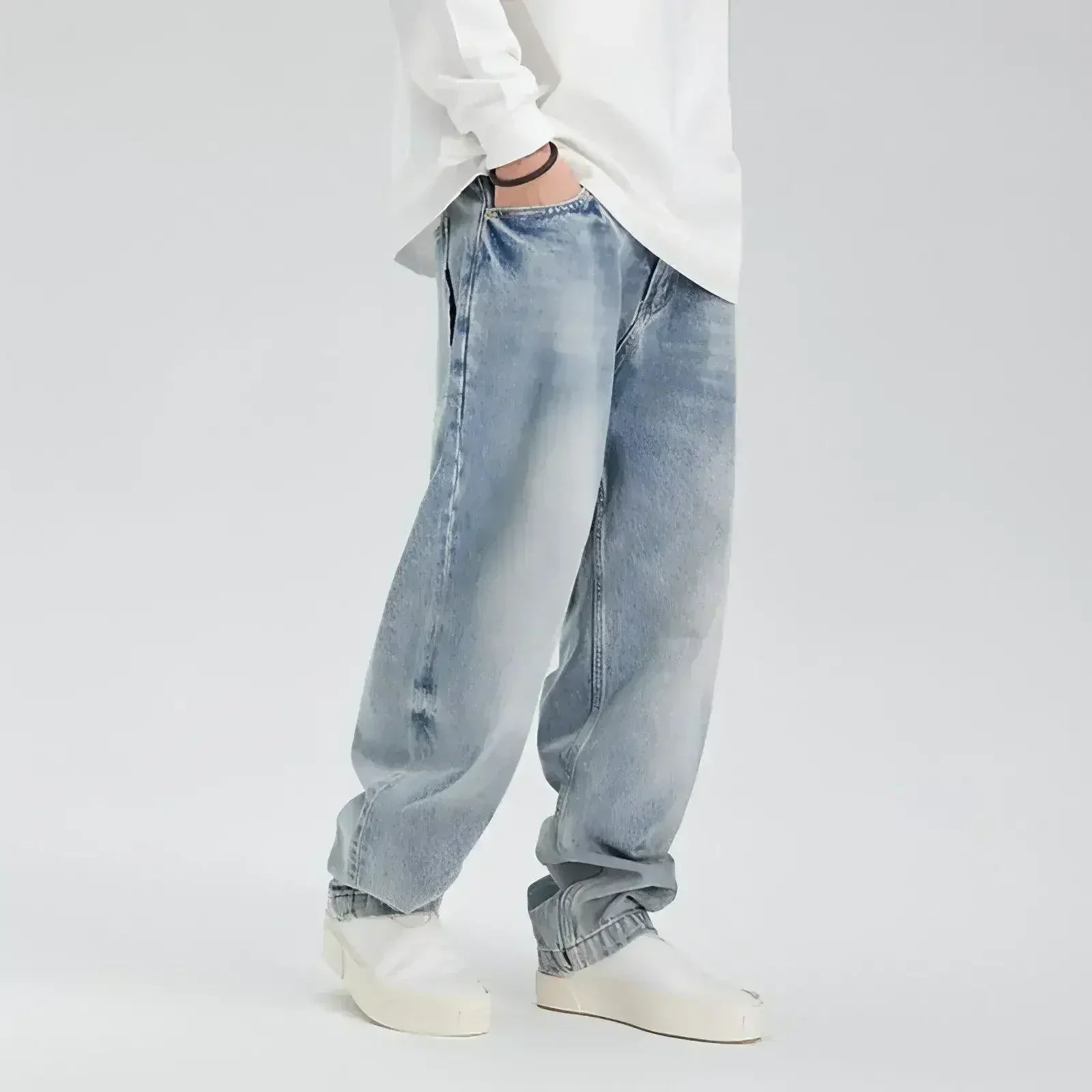 Jean délavé déchiré UrbanFade™ style rétro