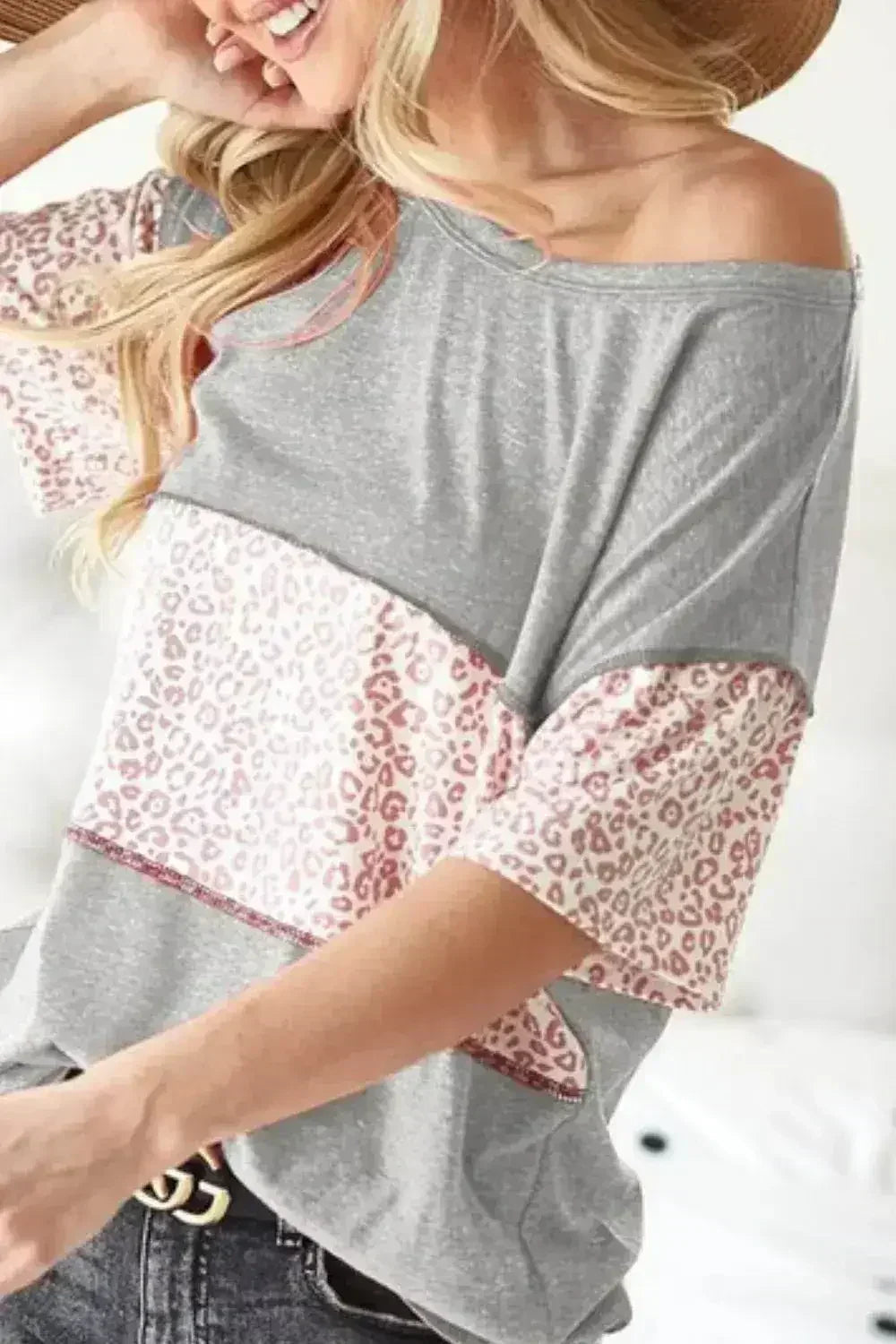Tricot mélangé BiBi avec surpiqûres léopard contrastantes