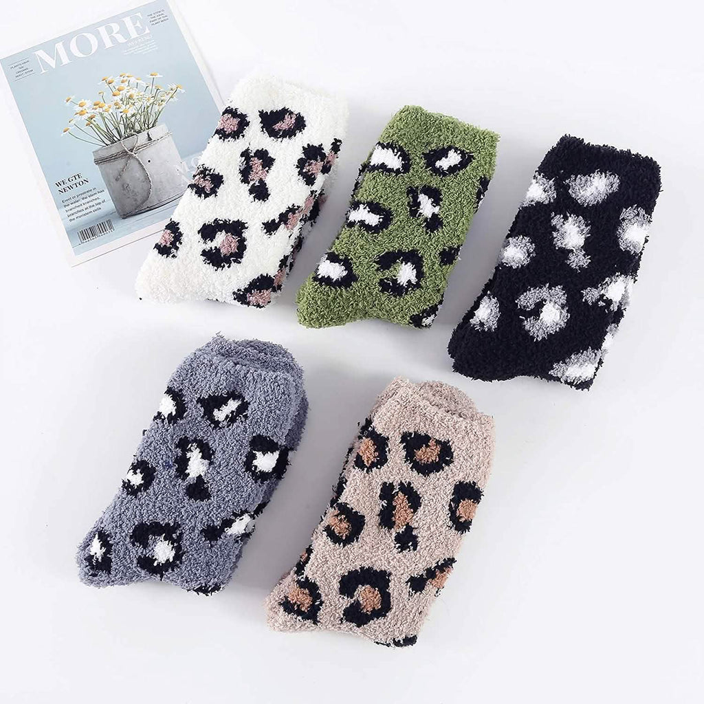 Lot de 5 paires : Chaussettes floues pour femmes, chaussettes pantoufles d'hiver