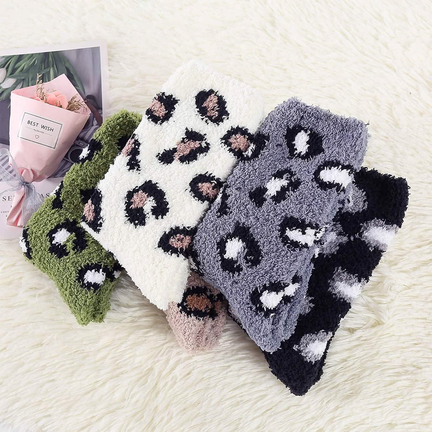 Lot de 5 paires : Chaussettes floues pour femmes, chaussettes pantoufles d'hiver