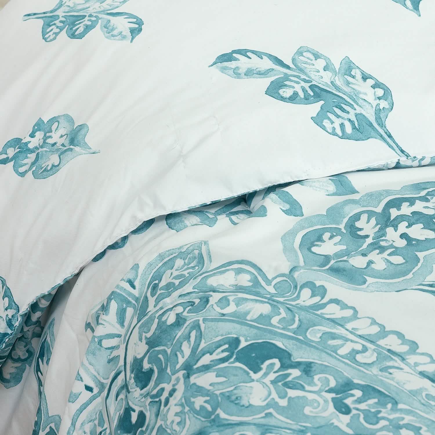 Ensemble 5 pièces : Parure de lit Sloane Street Aruba Paisley