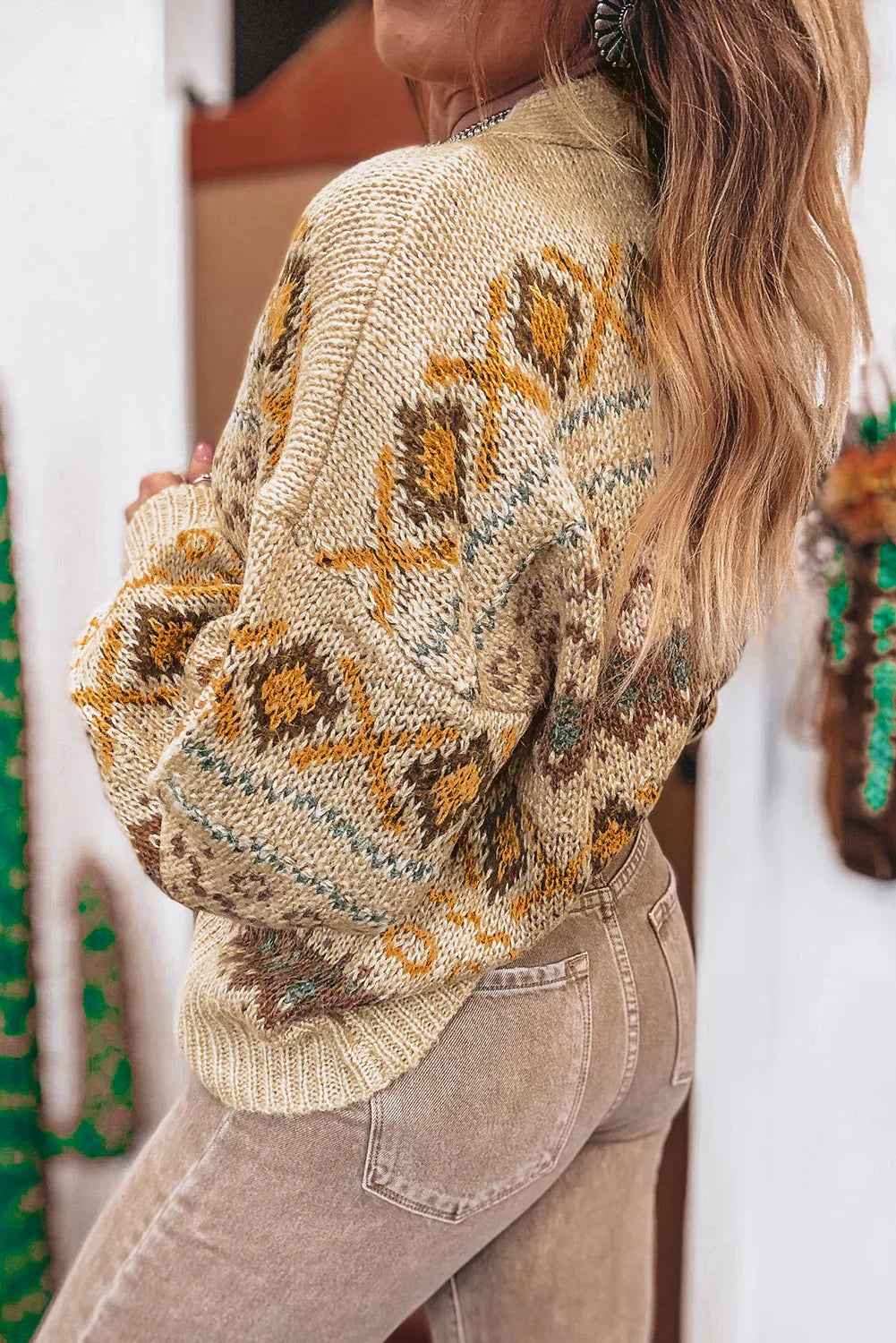 Cardigan à col en V boutonné à motif géométrique kaki