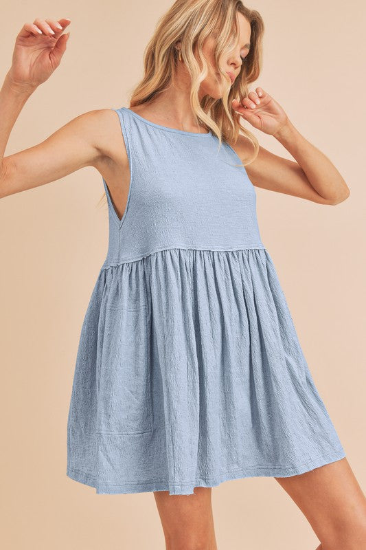 Robe Courte Sans Manches Col Rond Fluide pour Femme - Simple, Polyvalente et Confortable pour le Quotidien