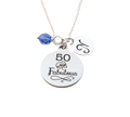 Collier 50 ans et Fabuleuse – Cadeau d'anniversaire avec pierre de naissance Swarovski et initiale | Bijoux personnalisés pour elle