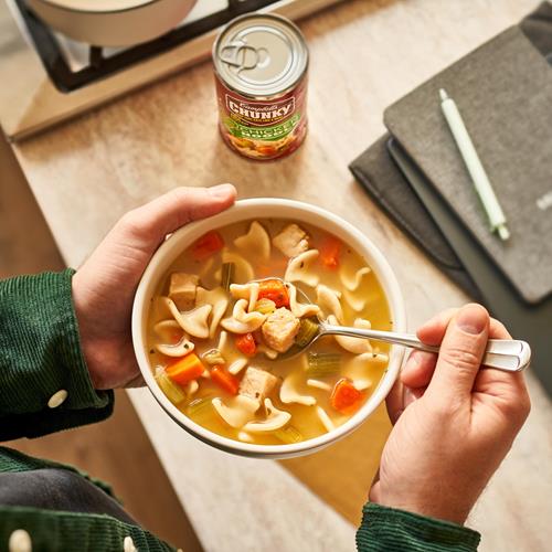 Soupe Campbell's Chunky, Soupe Poulet et Nouilles « Healthy Request », boîte de 533 g